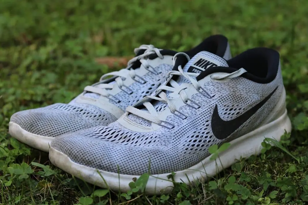 découvrez l'univers de nike, le leader mondial des articles de sport. explorez notre gamme innovante de chaussures, vêtements et accessoires conçus pour optimiser vos performances tout en alliant style et confort.