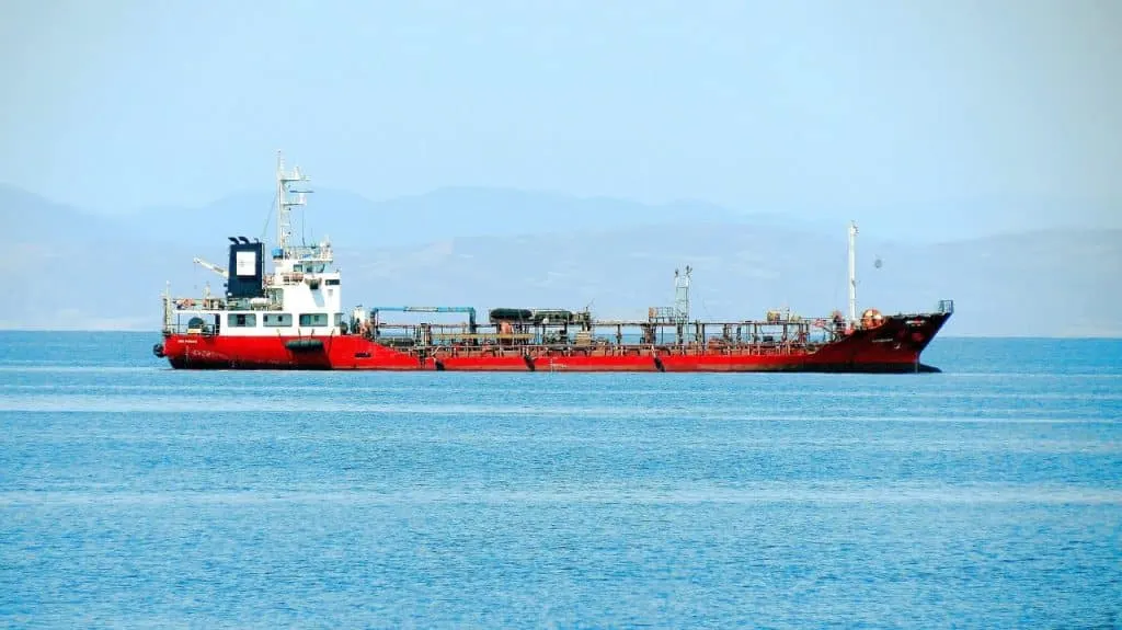 découvrez les dernières actualités, innovations et enjeux du secteur maritime, couvrant le transport, la logistique portuaire et le développement durable dans l'industrie maritime internationale.