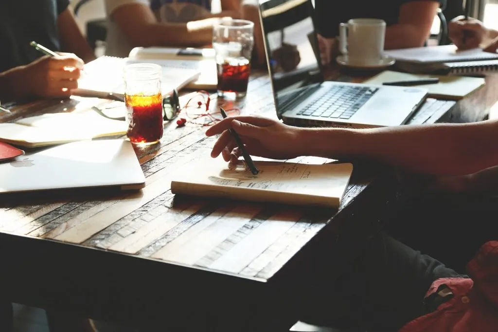 découvrez tout sur l'assemblée des actionnaires shopify 2026 : dates, ordre du jour et informations clés pour les investisseurs.