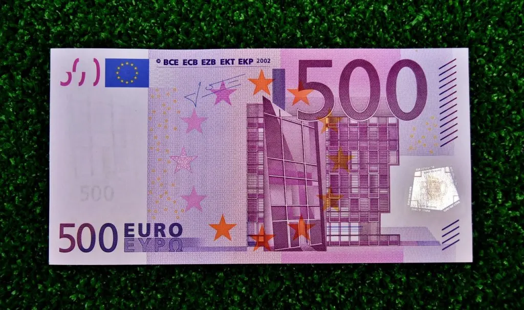 découvrez le projet pilote de l'euro numérique, une initiative innovante pour moderniser les paiements en europe grâce à la technologie digitale.